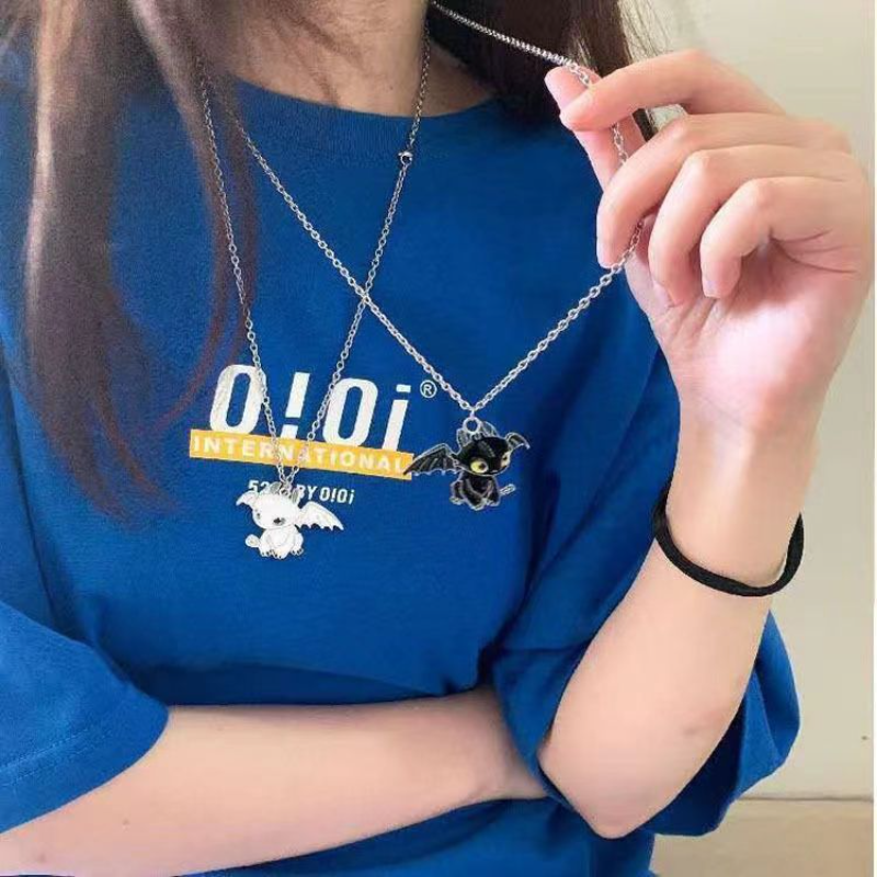 Cartoon White Night Double Dra - Men Accessories Jewelry recension och pris