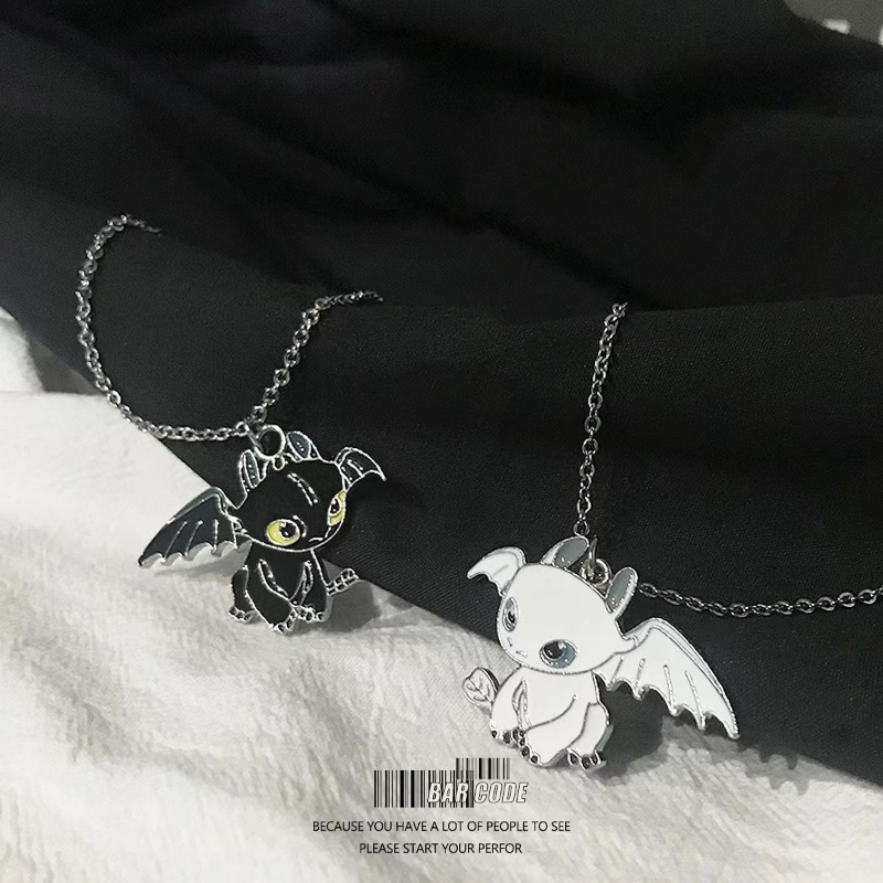 Cartoon White Night Double Dra - Men Accessories Jewelry recension och pris